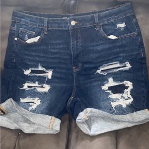 3XL Judy Blue Shorts.